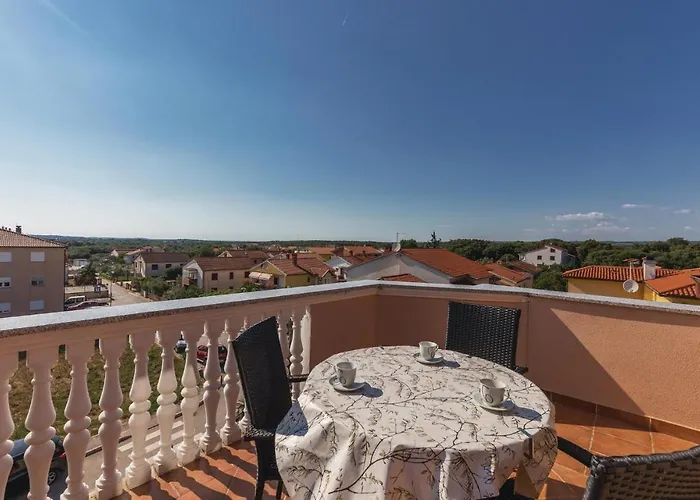 2 Bedroom Amazing In * Pula