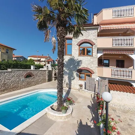 Cozy In With Swimming Pool *