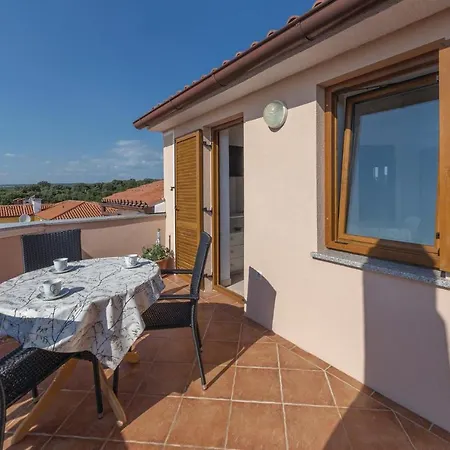 Apartment 2 Bedroom Amazing In