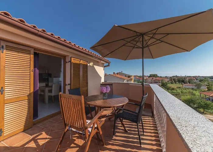 2 Bedroom Amazing In Póla