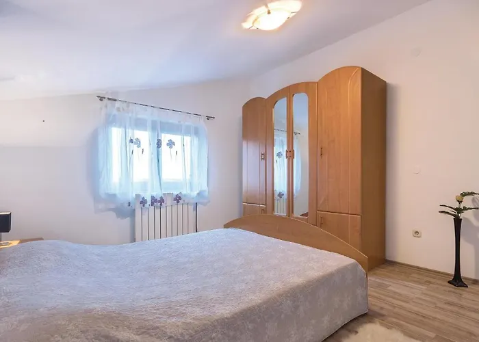 2 Bedroom Amazing In Daire